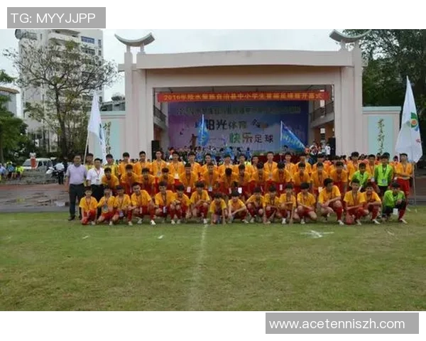 陵水足球明星阵容正式揭晓各路球员齐聚展现风采